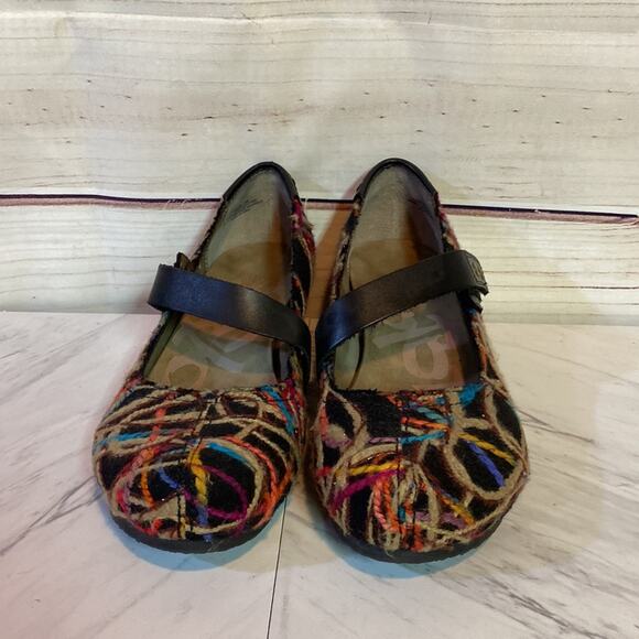 OTBT Salem Colored Yard Mary Jane Hidden Wedge Clogs Size 7.5 - Picture 3 of 11